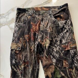 Camo Cargo Pants scent lock mossy oak size large